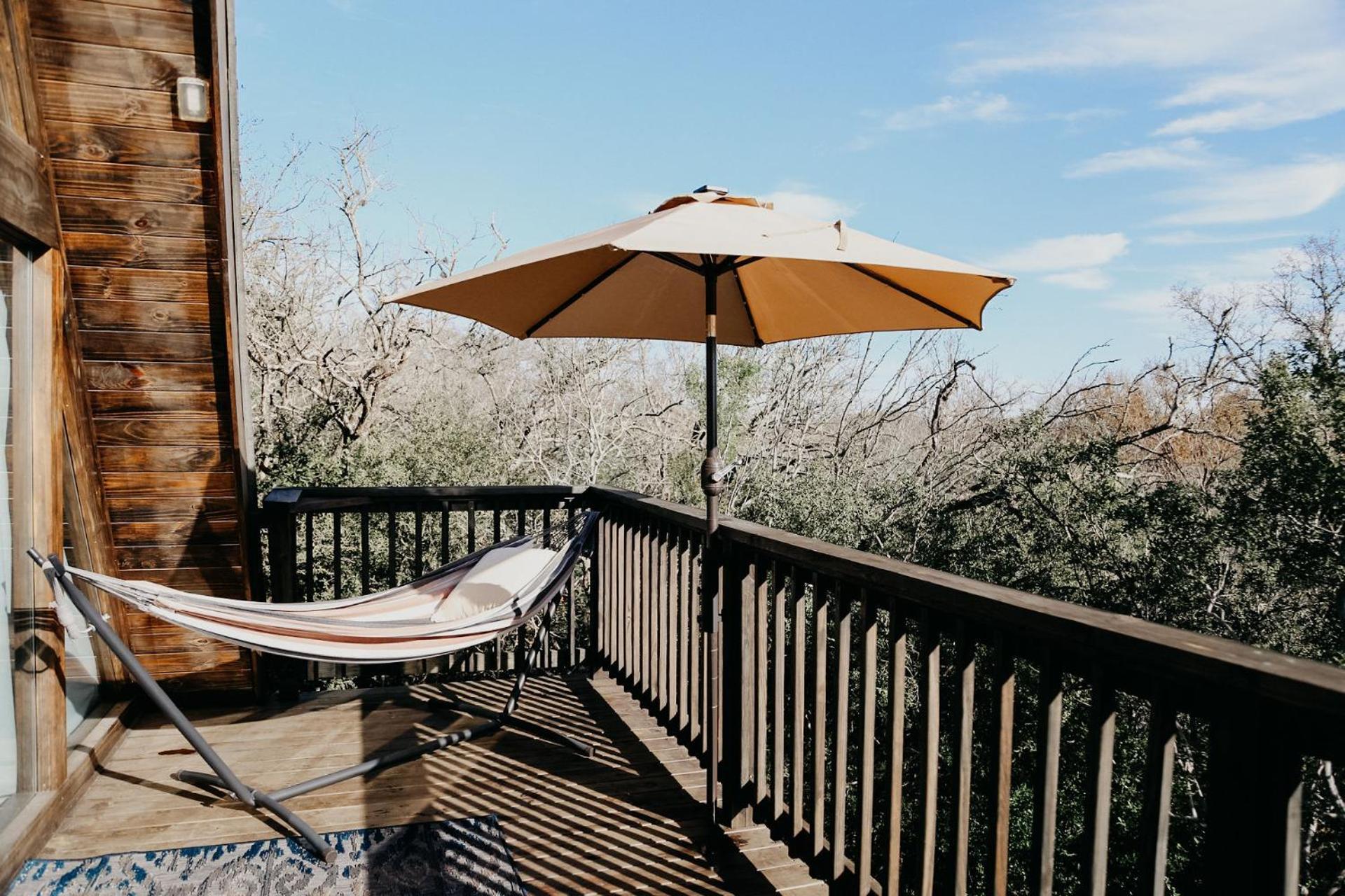 The Maverick: A-Frame W/ Hammock And Tree Top View New Braunfels Buitenkant foto
